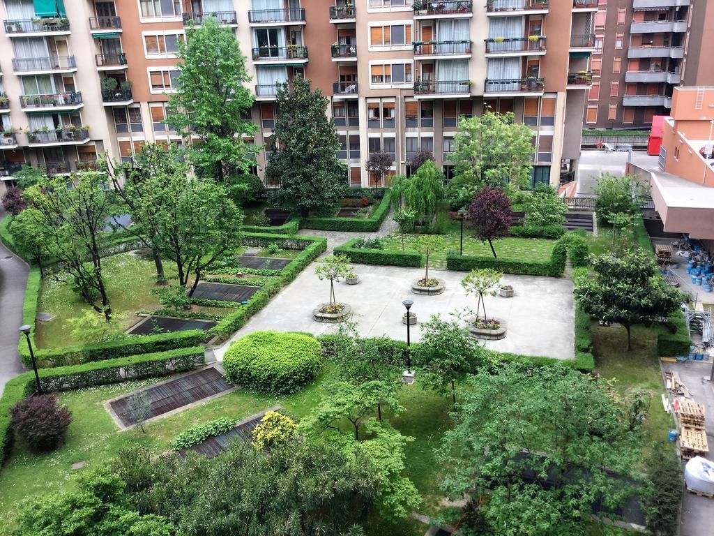 Appartamento Colosseo Sesto San Giovanni Bagian luar foto